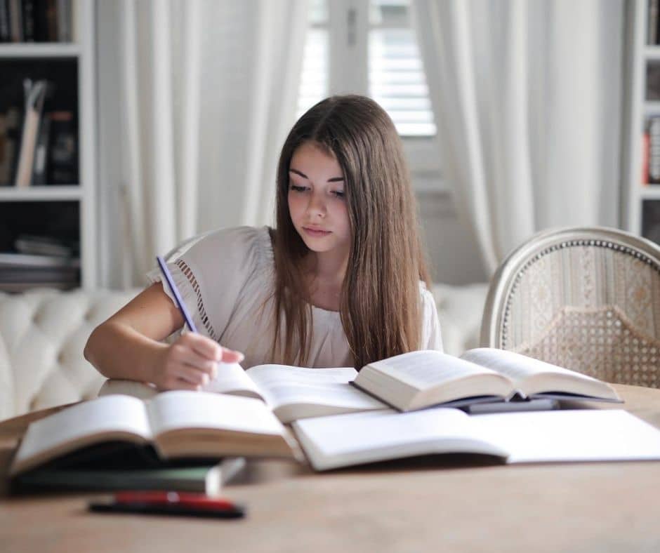 Oposiciones educación infantil en España
